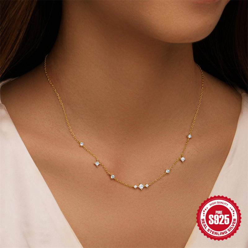 S925 Sterling Silver Sugar Cube Inlaid with 4 Claw Zircon Minimalist High-End Necklace Korean Version Niche Design Clavicle Chain
