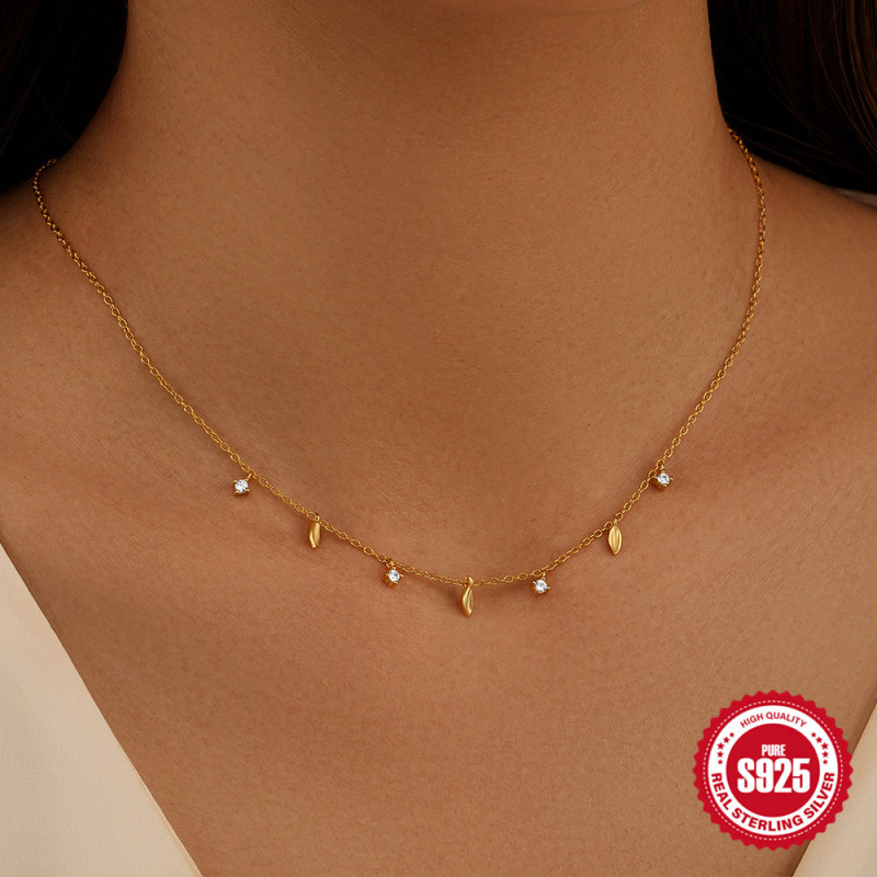 S925 Sterling Silver Layered Four-Prong Inlaid Diamond Leaf Creative Personality Collarbone Necklace Amazon Bestselling Elegant Necklace for Women