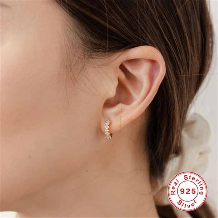 S925 Sterling Silver Ultra Shiny Single Row Petal Stone-Inlaid Hoop Earrings for Women, Style, Hot Selling High-end...