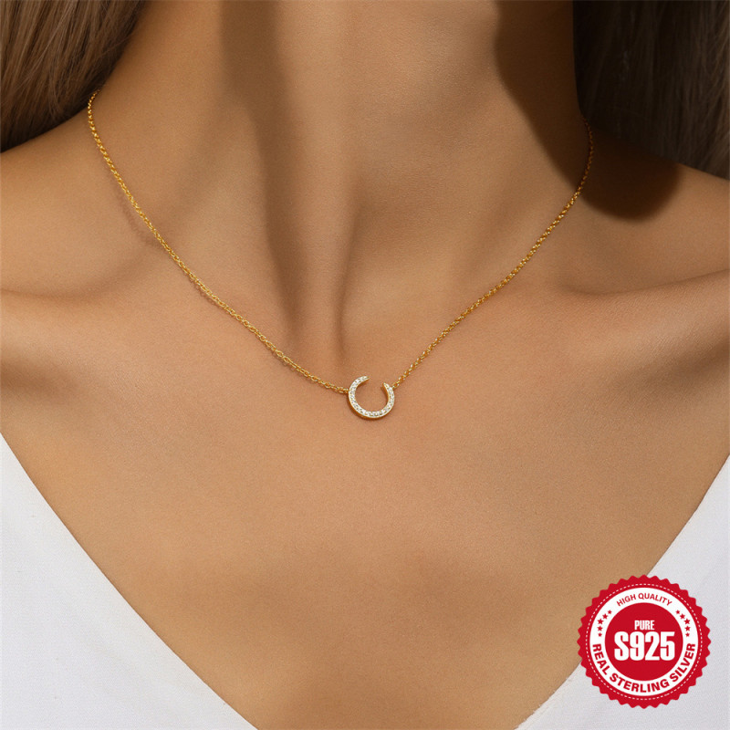 New S925 Sterling Silver Crescent Moon Inlaid Diamond Light Luxury Collarbone Chain Korean Version Niche Design Moon Design Necklace for Women