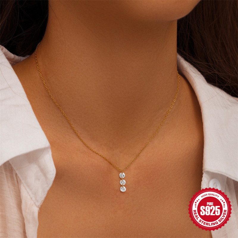 S925 Sterling Silver Three Diamond Inlaid Women's Collarbone Necklace Korean Version Niche Design Sense Light Luxury Elegant Versatile Necklace