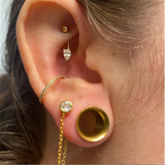 S925 Sterling Silver Micro Horse Eye Inlaid Diamond Threaded Piercing Ear Cartilage Stud European and American French Style Curved Hook Back Hanging Earrings