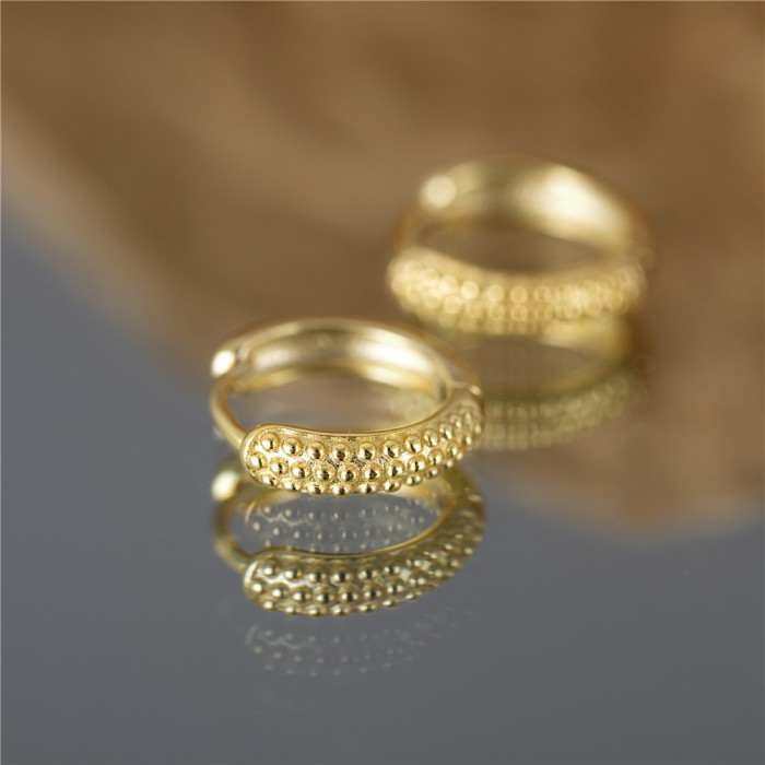 New S925 Sterling Silver Fake Stud Dot Classic Hoop Earrings Ear Clips Earrings European and American Hot Selling Trendy INS Exaggerated Earrings