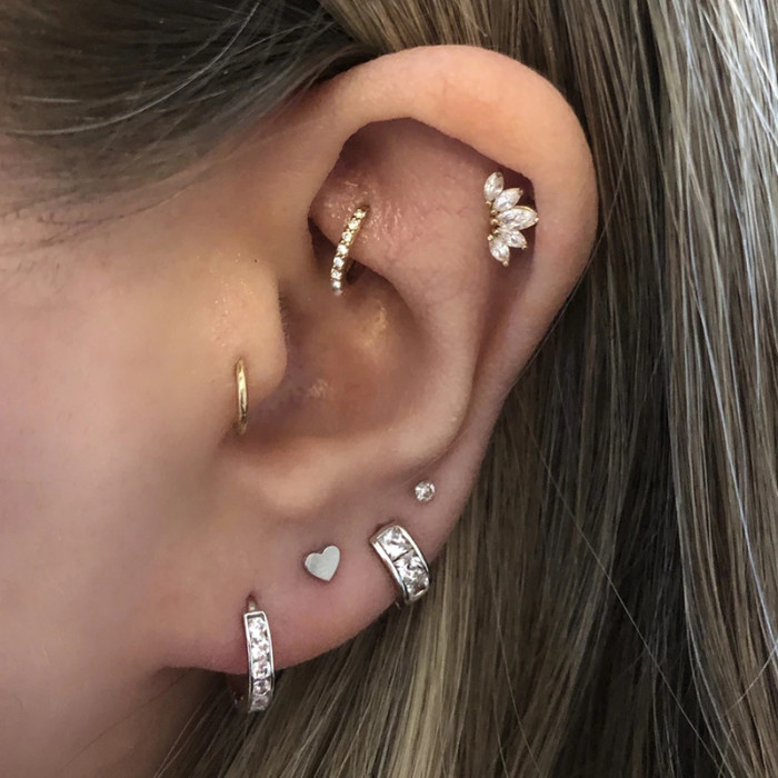 S925 Sterling Silver Four-Prong Zircon Screw Earrings European and American Fashion Ins Style Body Piercing Round Bead Ear Bone Stud Jewelry