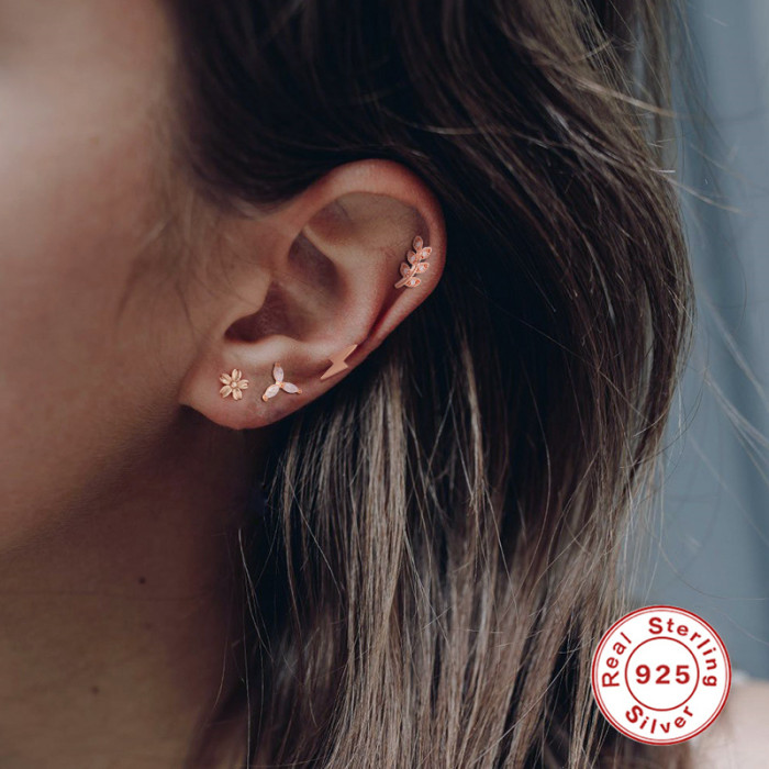 S925 Sterling Silver Leaf Micro Inlaid Piercing Jewelry Threaded Earrings Elegant Ear Bone Studs European and American Hot Selling Minimalist Style Ear Cartilage