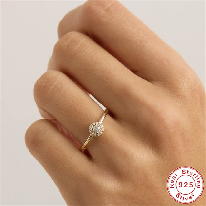 Fashion INS Style Rounded 0.1 Carat Moissanite Ring Fine Micro Pave 925 Silver 18K Gold Plated Women's Ring, 925 Ster...
