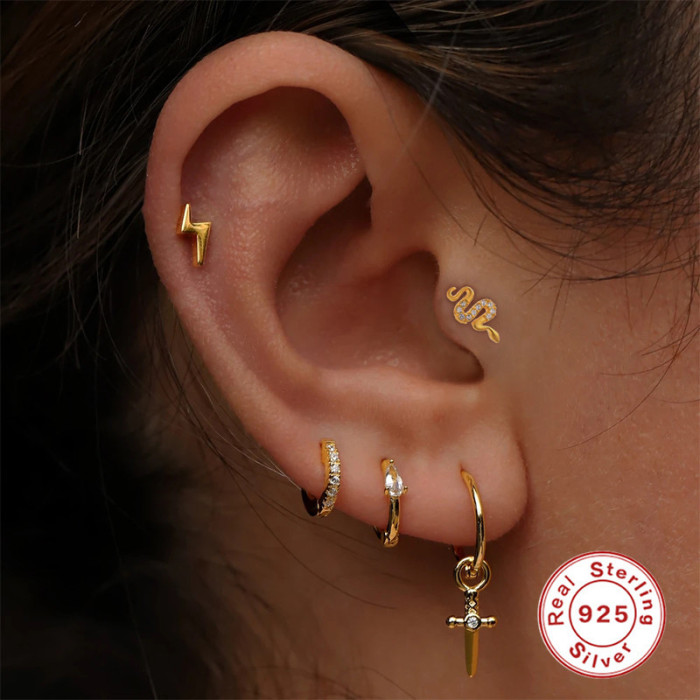 New S925 Sterling Silver Snake Stud Earrings with Diamonds and Threaded Piercing for Cartilage, European and American Style, INS Body Piercing Jewelry