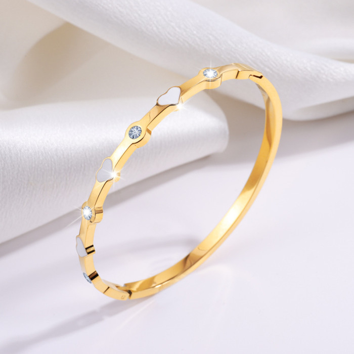 Titanium Steel Bracelet with Oil Drip Heart and Four Rhinestones, Stainless Steel Bracelet for Women, High-End Fashio...