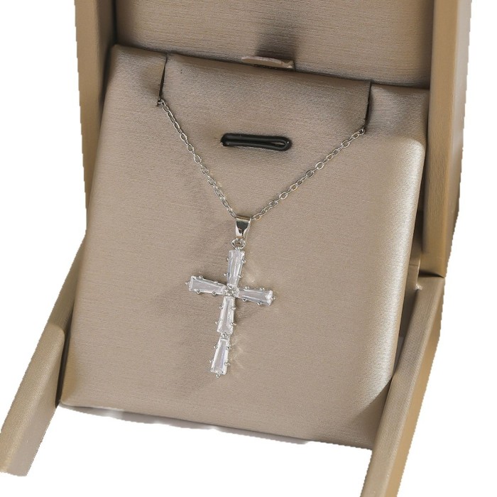 Necklace for Women European and American Cross-Border Fashion Colorful Zircon Cross Necklace Niche Simple Personality Emerald Jewelry for Women