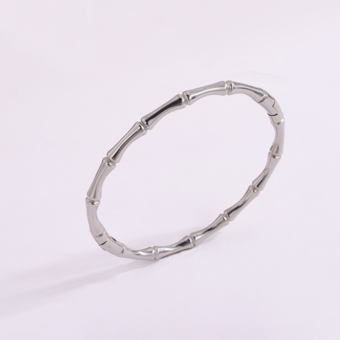 Titanium Steel Bracelet for Women, High-End Fully Stone-Set Stainless Steel Bangle, Niche Versatile Light Luxury Non-Fad...