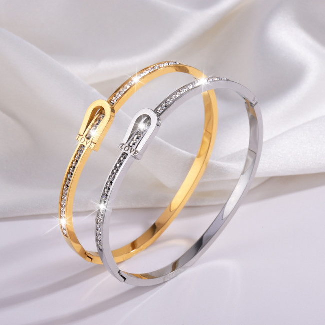 Titanium Steel Bracelet for Women, High-End Fashion, Simple Style, Couple's Edition, Curved Row with Engraved LOVE, Stainless Steel Single Row Diamond Bracelet