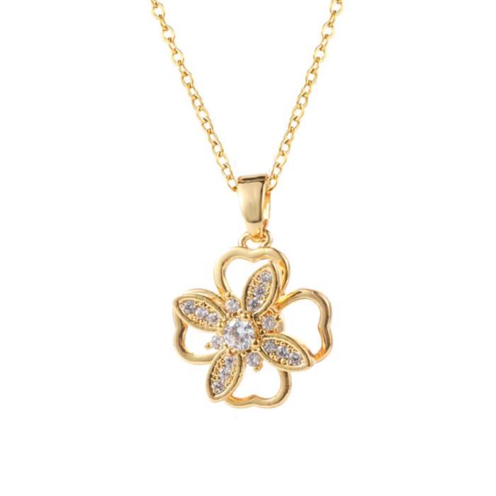 Necklace for Women Rotatable Four-Leaf Flower Necklace Niche Collarbone Chain Copper Micro-Inlaid Rotating Neck Chain...