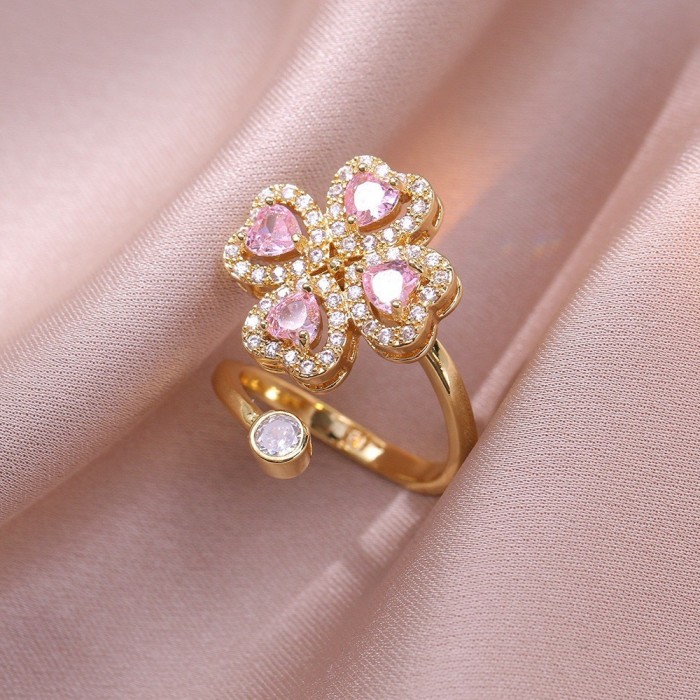 Necklace for Women, Internet Celebrity Style, Versatile, Niche, Sweet, High-End Rotating Necklace and Ring Set, Wholesale Accessories