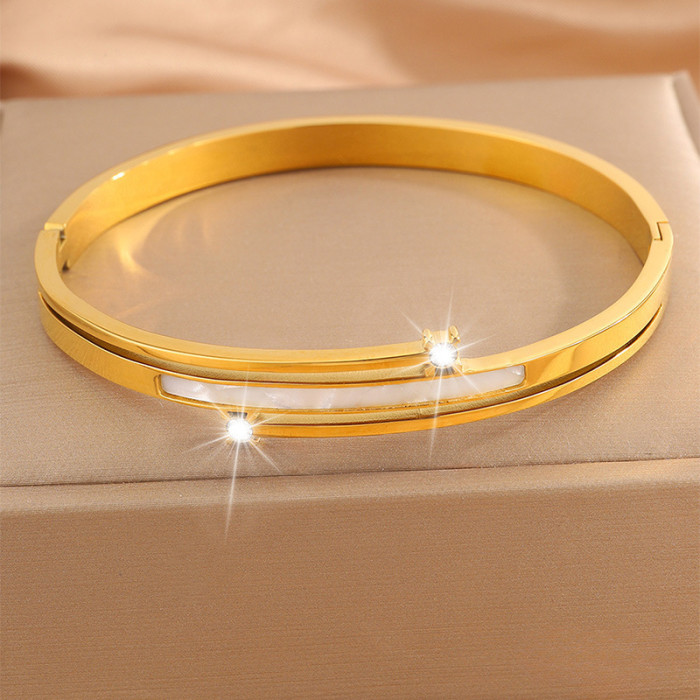 2024 New Luxury Diamond-Studded Shell Clasp Titanium Steel Bracelet Exquisite Niche Design High-End Feel Women's Bracelet Jewelry