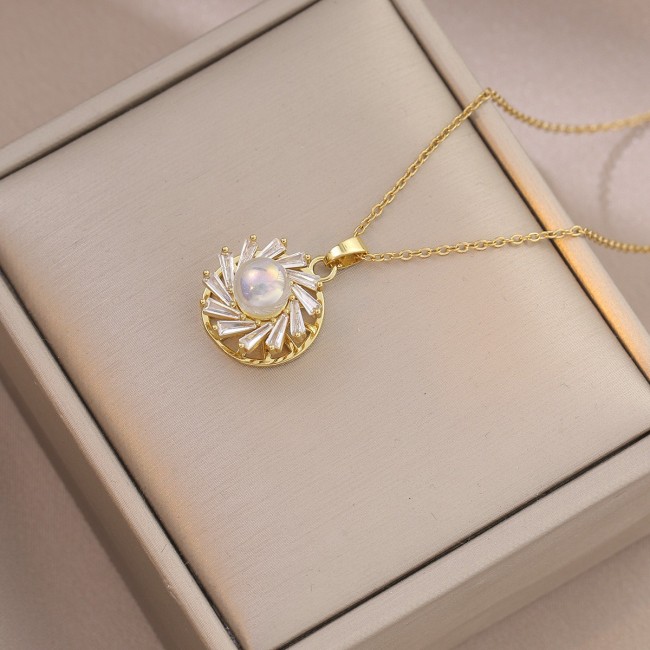 Necklace for Women Japanese and Korean Style Rotating Fashion Sunflower Zircon Necklace Unique Design Cross-Border Elegant Collarbone Chain
