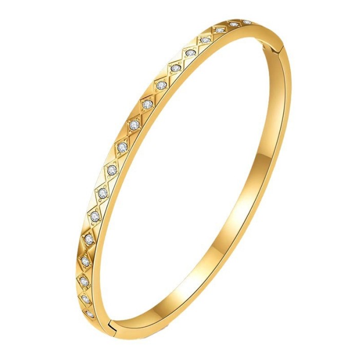 Titanium Steel Bracelet Diamond Electroplated Round Stainless Steel Bracelet for Women High-end Fashion Light Luxury Style Non-fading Bracelet