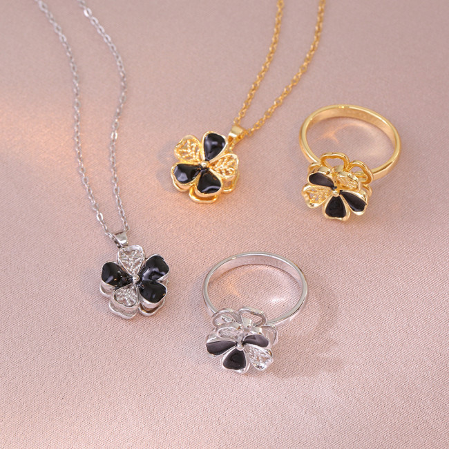 Necklace for Women, Internet Celebrity Rotating Zircon Flower, Niche Cross-Border New Design Pendant, Elegant Set, Titanium Steel Necklace