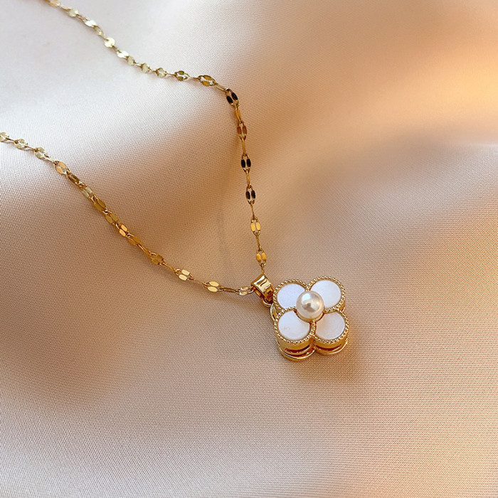 Necklace for Women Korean and Japanese Style New Rotating Four-Leaf Clover Pearl Necklace Fashion Niche Design Clavicle Chain Exquisite