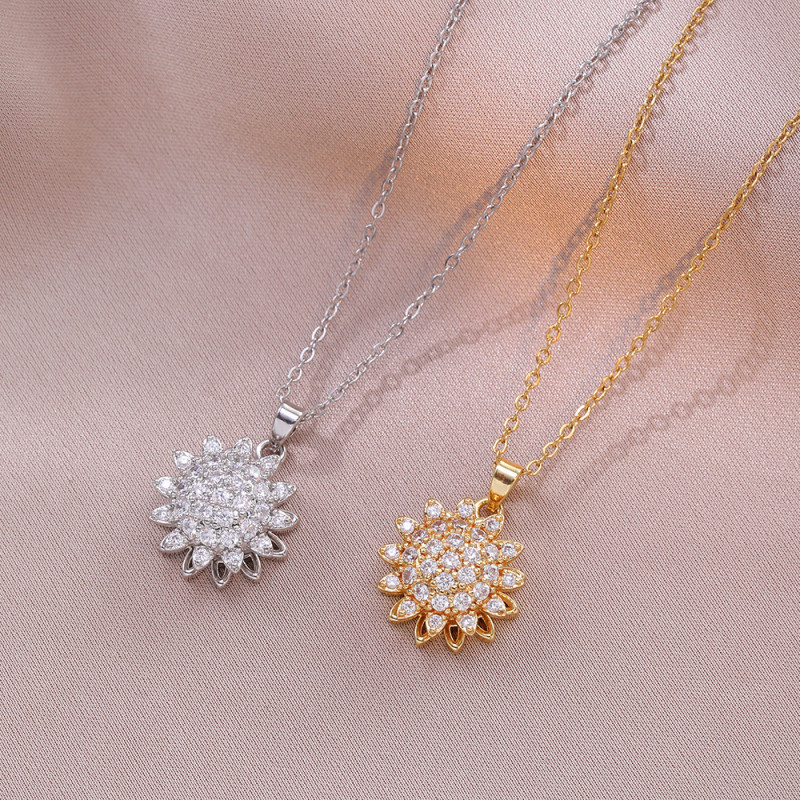 Necklace for Women Cross-Border Sunflower Rotating Zircon Sunflower Niche Design Rotatable Fashion Necklace Collarbone Chain