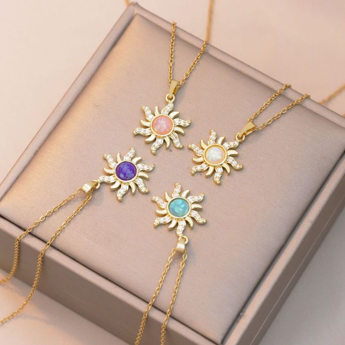 Necklace for Women Internet Celebrity Sunflower Zircon Flower Niche Fashion New Design Pendant Elegant Titanium Steel Necklace