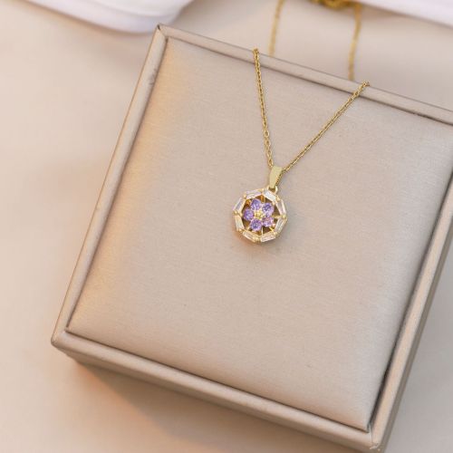 Necklace for Women, Internet Celebrity Five-Petal Flower Zircon Flower, Niche New Design Pendant, Elegant Cross-Border Rotating Titanium Steel Necklace