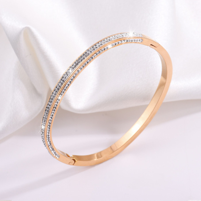Titanium Steel Bracelet for Women, High-End Niche Starry Sky, Non-Fading, Inlaid with Stones, Exquisite and Elegant...