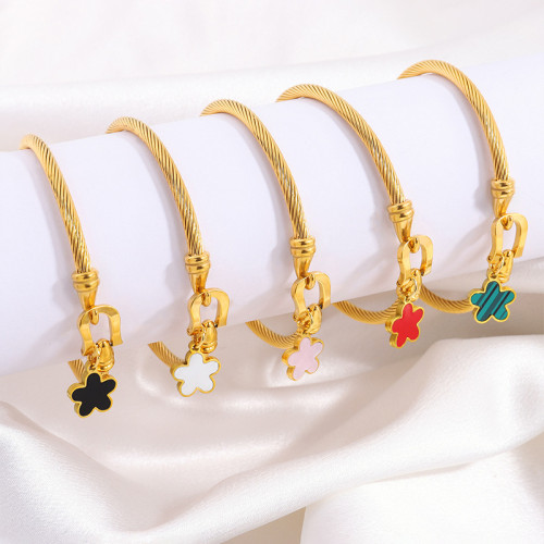 Fashion European and American Style Stainless Steel Bracelet Personality Simple Five-Leaf Flower Horseshoe Buckle Bracelet for Women Light Luxury High-End Twist Bracelet