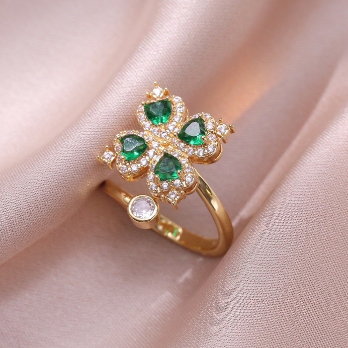 Necklace for Women, Internet Celebrity Style, Versatile, Niche, Sweet, High-End Rotating Necklace and Ring Set, Wholesale Accessories