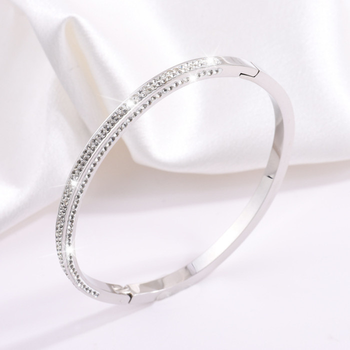 Titanium Steel Bracelet for Women, High-End Fully Stone-Set Stainless Steel Bangle, Niche Versatile Light Luxury Non-Fad...