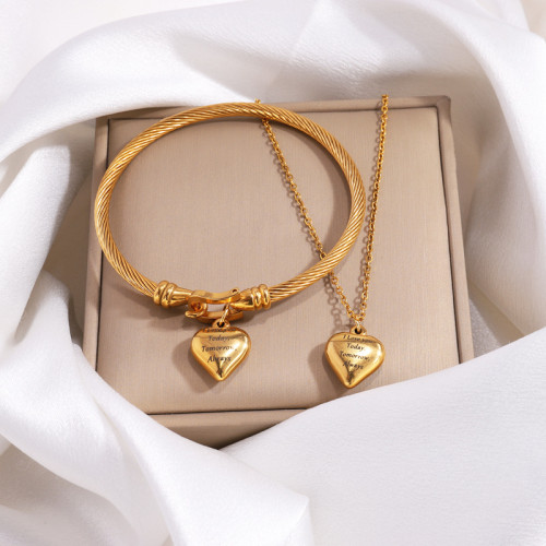 Stainless Steel Bracelet for Women High-End Fashion Necklace Versatile High-End Heart Engraved Bracelet Necklace Set
