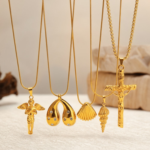 Amazon Hot Selling Fashionable Personality Angel Wing Pendant Necklace Titanium Steel 18k Real Gold Cross Necklace Wholesale
