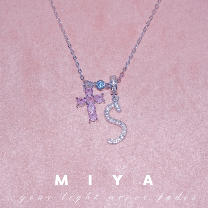 Cross-Border Hot Item Cross Blue Zircon Letter Custom Necklace Best Friend Birthday Gift 26 Letter Necklace