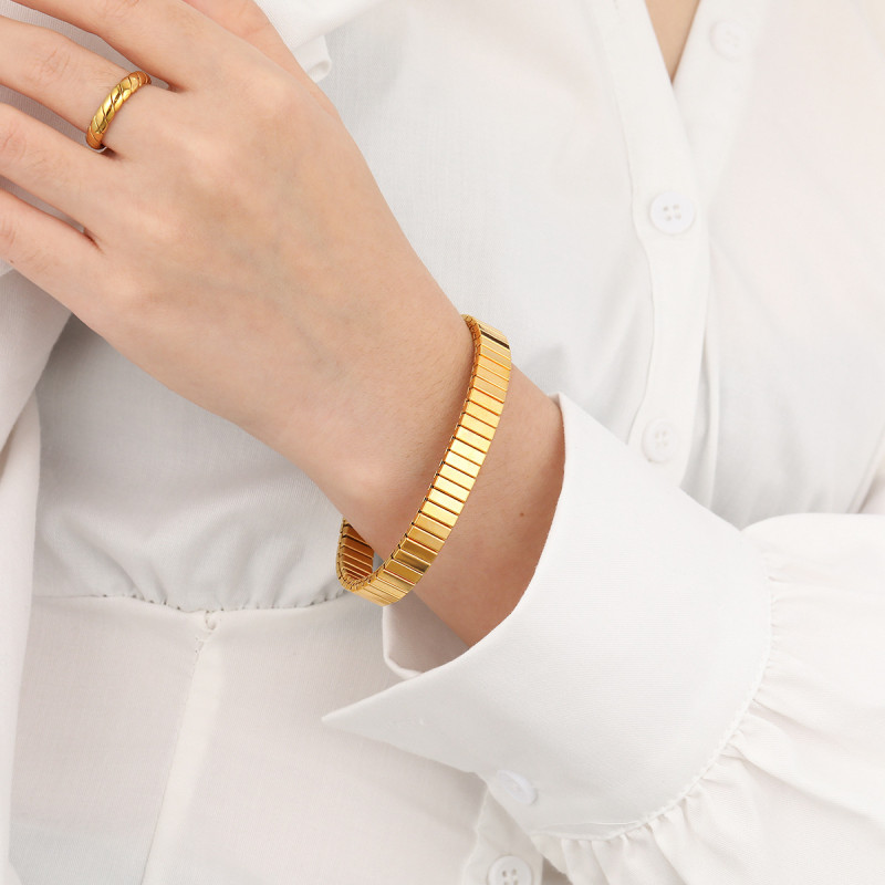 European and American Cross-Border New Design Watch Strap Niche Simple Cuban Wide Elastic Bracelet Fashionable Personality Titanium Steel Bracelet