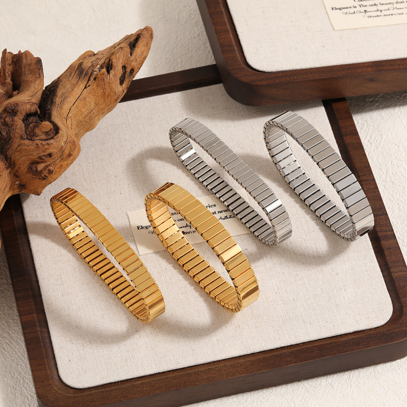 European and American Cross-Border New Design Watch Strap Niche Simple Cuban Wide Elastic Bracelet Fashionable Personality Titanium Steel Bracelet