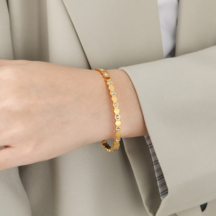New Ins Niche Light Luxury Stone-Studded Titanium Steel Bracelet Fashionable Personality Versatile Bangle, Earrings