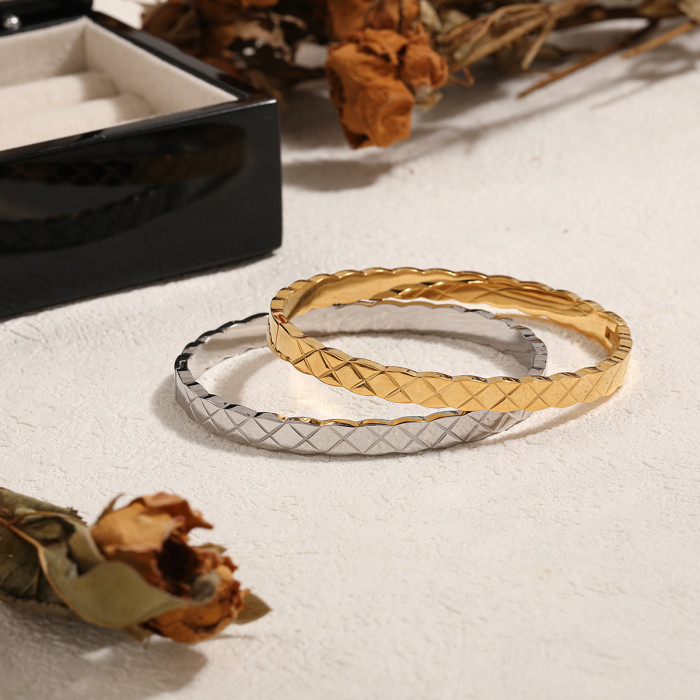 Hot-Selling Niche Simple Luxury Stone Pattern Cross-Stacked Titanium Steel Bracelet Fashionable Personality Bracelet
