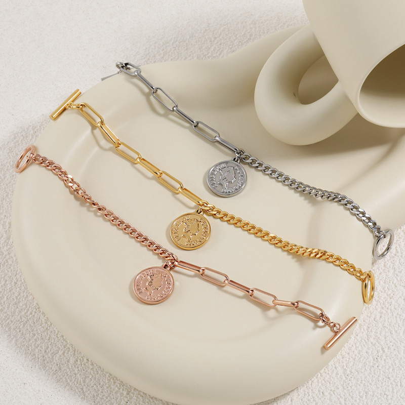Korean Style INS New Niche OT Buckle Queen Round Pendant Bracelet for Women Fashionable Personality Gold-Plated Titanium Steel Jewelry