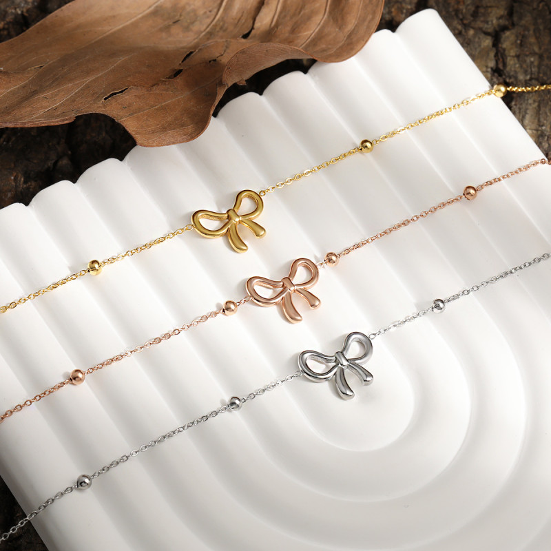 Korean Style INS Wind Elegant Sweet Bowknot Necklace Fashion Simple Niche Design High-end Titanium Steel Clavicle Chain