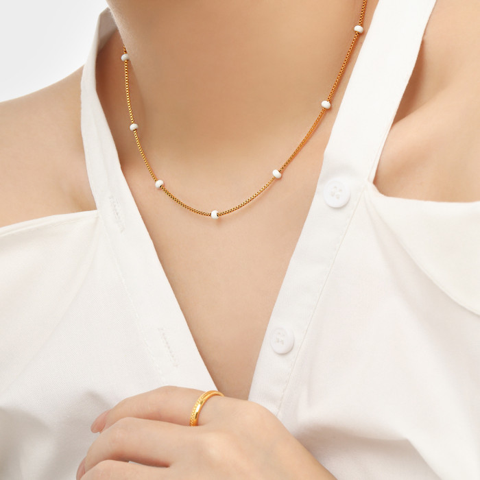 Bohemian Style Retro Simple Colorful Resin Beaded Necklace for Women Fashionable Personality Gold-Plated Titanium Steel Collarbone Chain