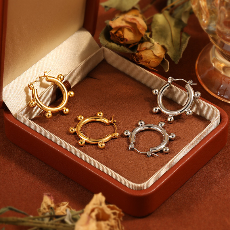 Korean Style Niche INS Simple Elegant Gold Bean Design Earrings for Women Fashionable Personality High-end Titanium Steel Ear Jewelry