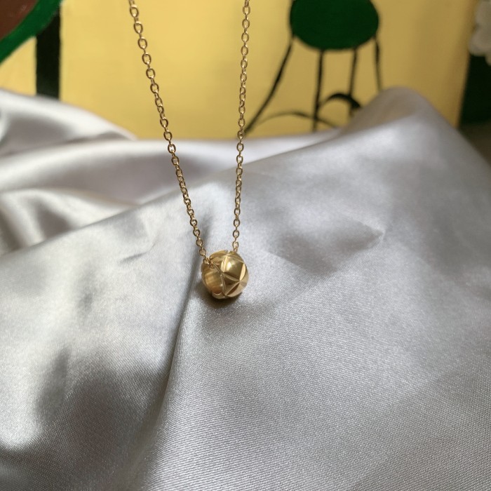 Korean Style Simple Fresh Fashion Lucky Bead Small Fragrance Diamond Necklace Titanium Steel Cross Pattern Niche Design Collarbone Chain