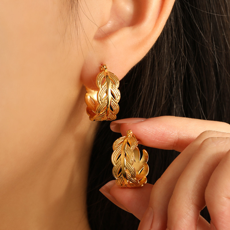 Fashion INS Style Wheat Spike Niche Personality Leaf Earrings for Women Titanium Steel European and American Southeast Asia Hot Selling Gold-Plated Ear Jewelry