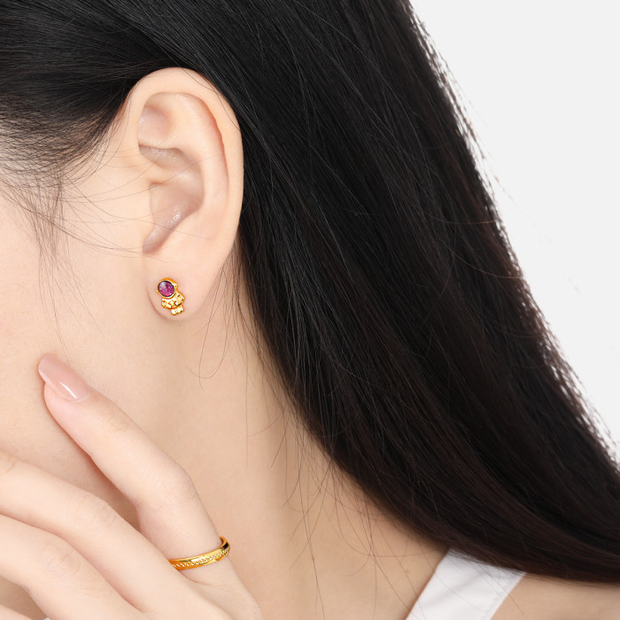 Korean Style Simple Ins Cute Cartoon Astronaut Ear Bone Stud Fashionable Personality Gold Plated Titanium Steel Earrings