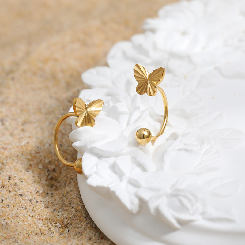 Butterfly Screw Earrings Sleep Without Removing Ear Bone Studs Curved Hook Fashion Design Titanium Steel Handmade Carved Laser Surface Earrings