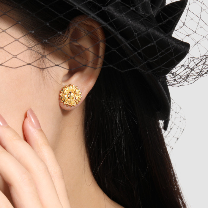 Light Luxury Fashionable Retro Sunflower Titanium Steel Earrings for Women, Niche Design, Unique and Versatile, Elega...