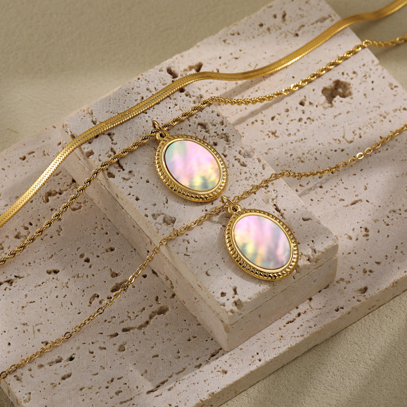 Natural Mother-of-Pearl Oval Vintage Titanium Steel Pendant Necklace for Women, European and American Exaggerated Personality Trend Layered Long Necklace