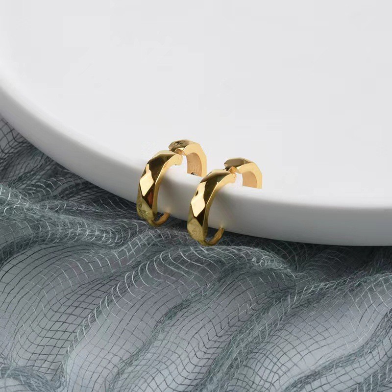 Rhombus Irregular Pattern Circle Earrings Ins Personality Japanese and Korean New Style Simple Versatile Titanium Steel Small Hoop Earrings