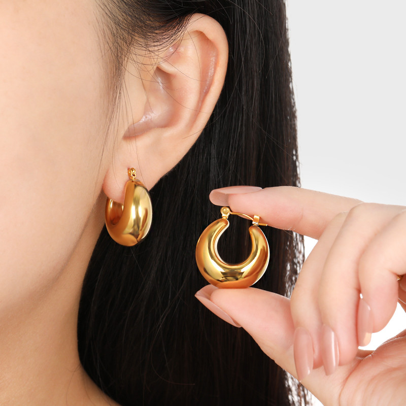 European and American Cross-Border Hot-Selling Fashion Simple Light Luxury Exaggerated Hollow Geometric Earrings for Women, Unique Niche High-End Feel Ear Jewelry