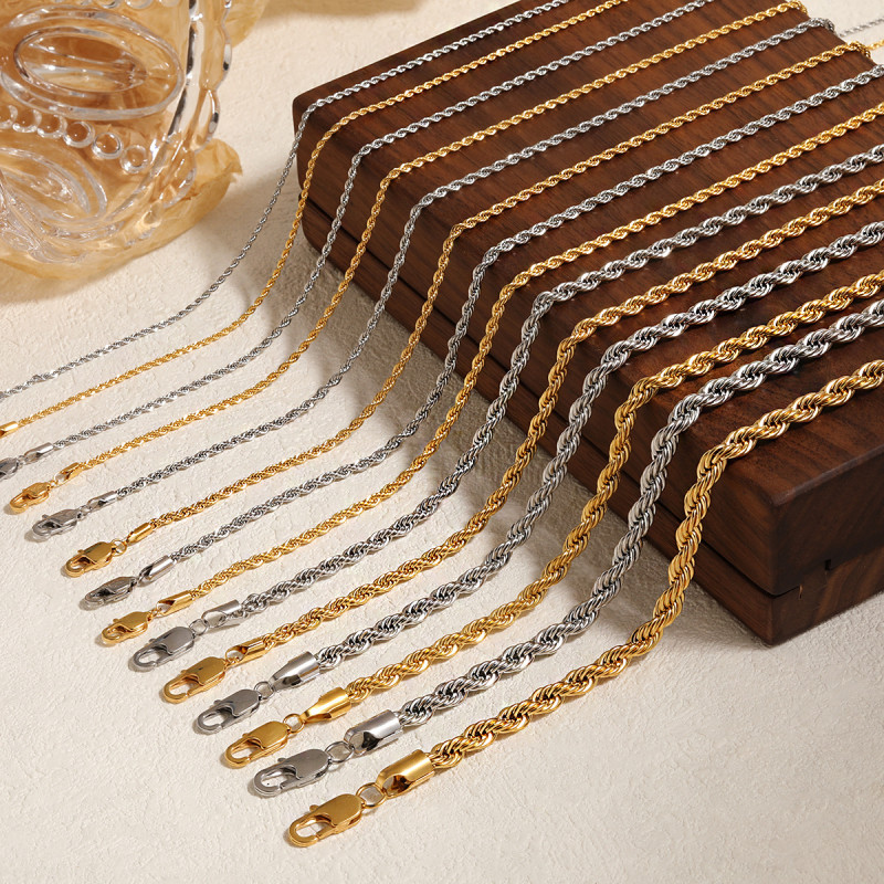 Cross-Border Hot-Selling High-End Square Buckle Titanium Steel Twist Necklace for Women European and American Fashion Personality Minimalist Style Twist Chain Collarbone Chain