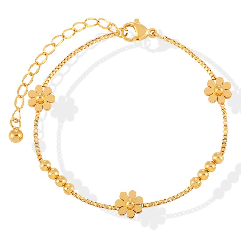 Japanese and Korean Niche INS Fresh Sweet Three Little Daisies Bead Transfer Bead Titanium Steel Bracelet for Women Versatile